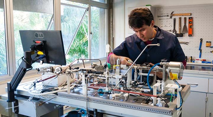 Oportunidades de Emprego Reúnem Mais de 1,1 Mil Vagas