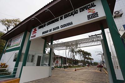 Cursos Gratuitos FCEE