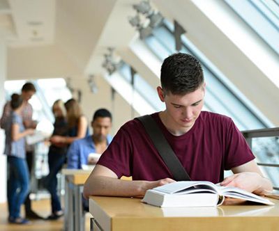 Programa do Governo para Faculdade Gratuita