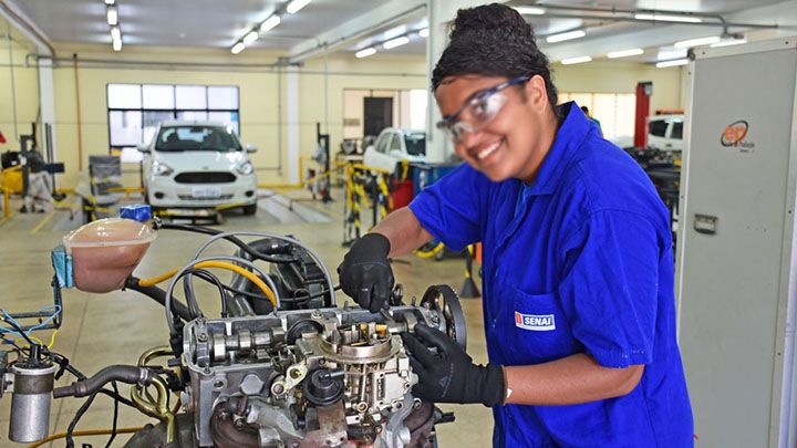 Senai abre novas vagas para Cursos Profissionalizantes em todo o Brasil