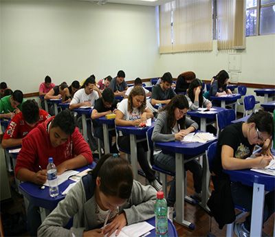 Como participar do Programa Escola do Adolescente