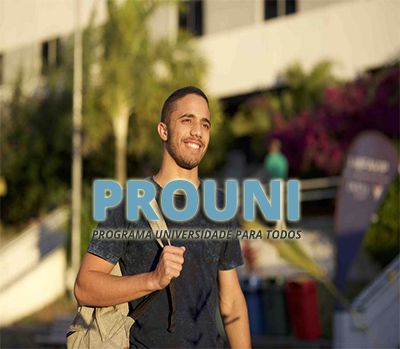 Como Estudar em uma Universidade no Exterior