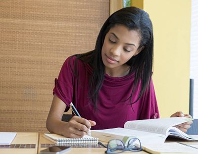 Vale a pena fazer Cursinho Online?