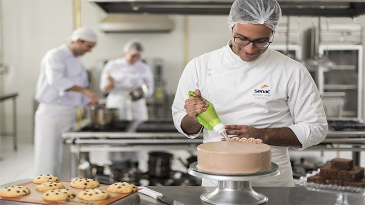 Cursos de Confeiteiro e Bolos e Tortas Senac 2019