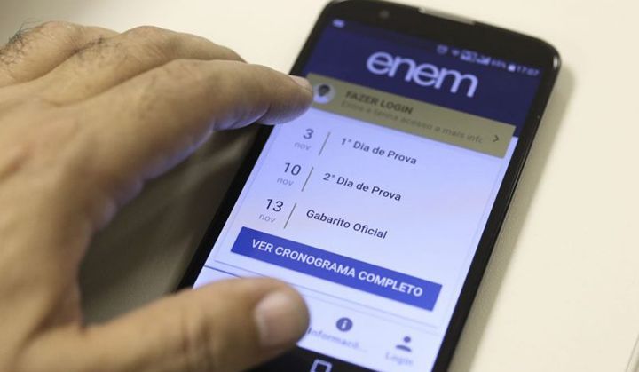 Adiamento do Enem 2020