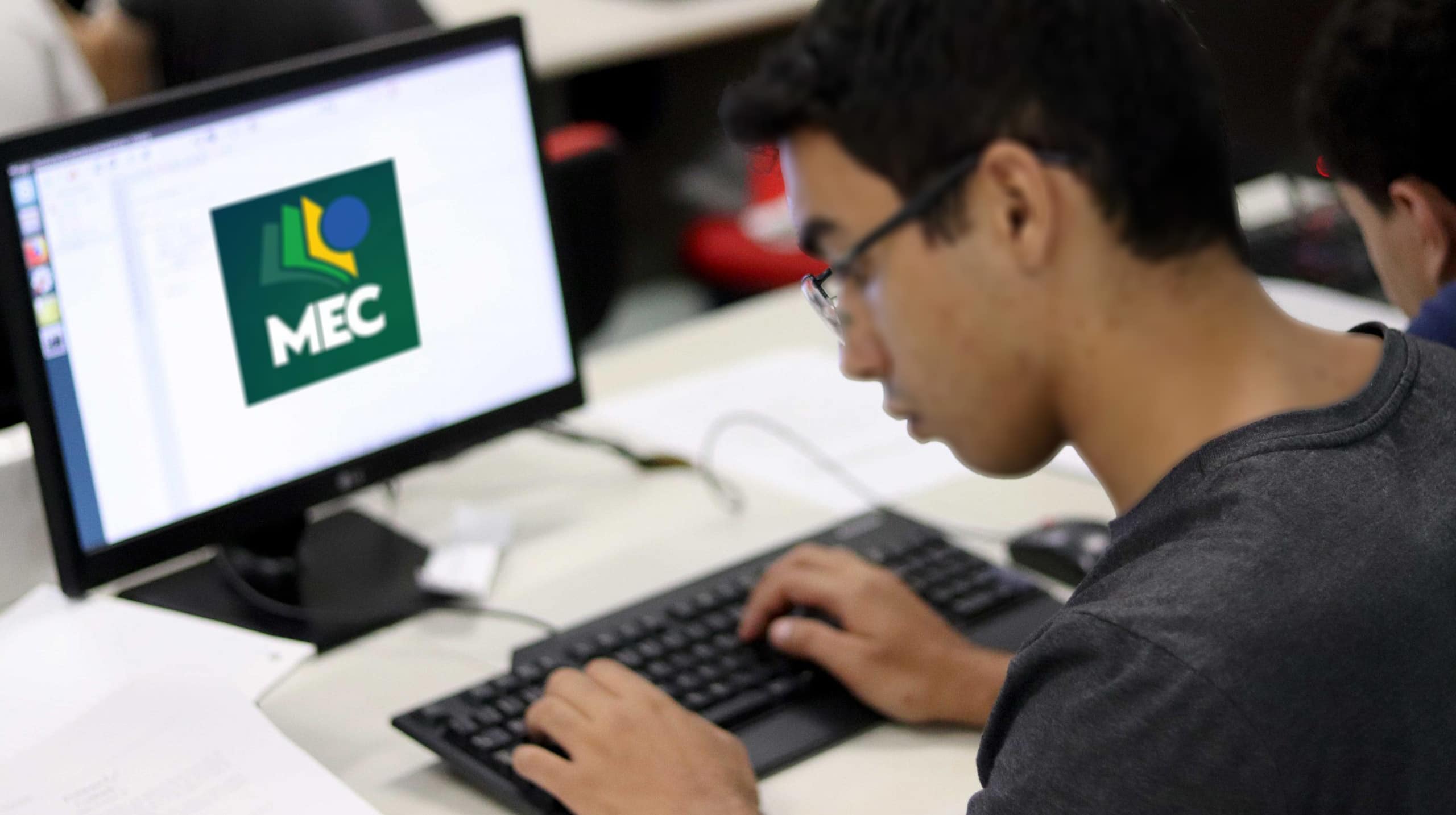 Plataforma do MEC abre vagas em cursos gratuitos EAD