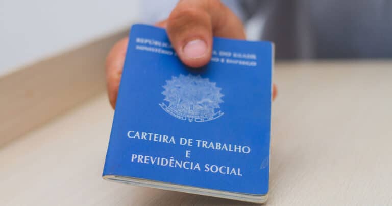 Presente Para Todos Os Trabalhadores De Carteira Assinada Confira