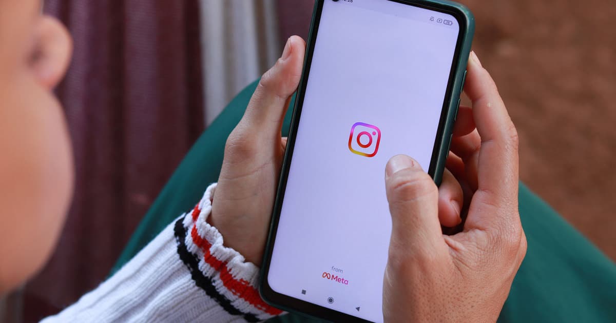 O Instagram é constantemente alvo de hackers que acabam invadindo contas no app.  Veja como evitar tornar-se uma vítima!