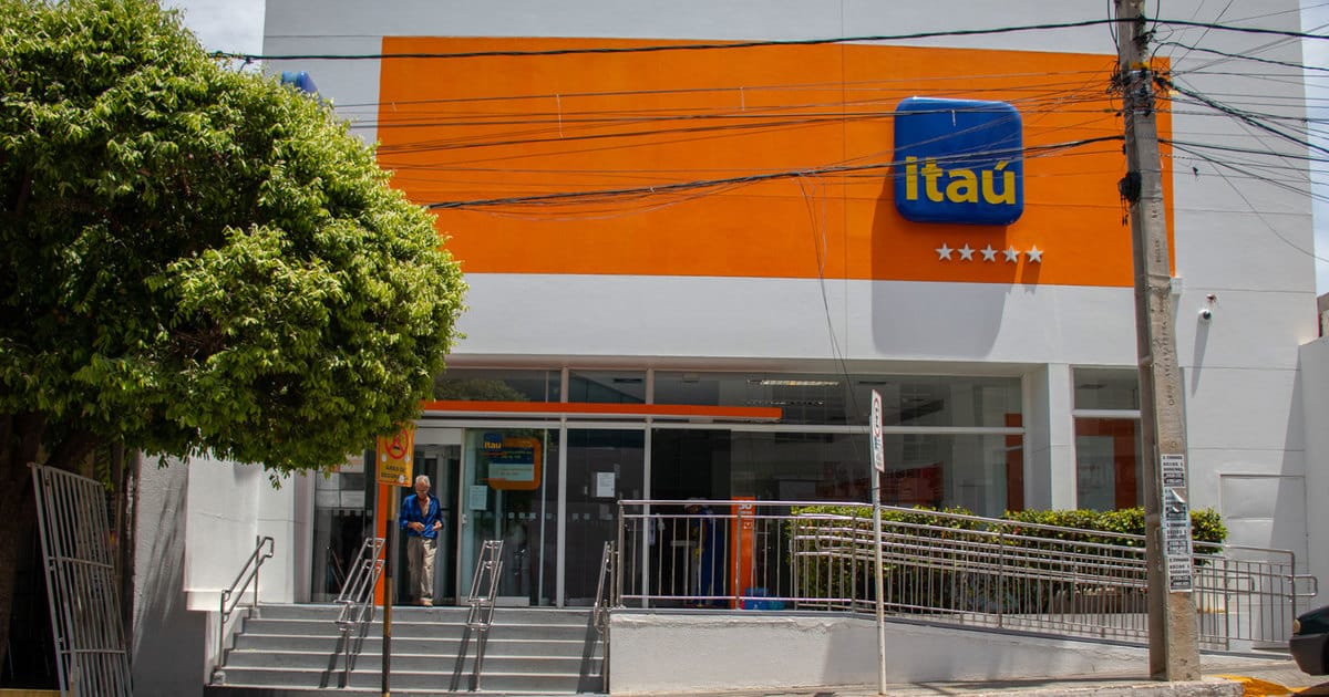 Itaú foi VENDIDO? Banco rival acaba de OFICIALIZAR a compra e choca a