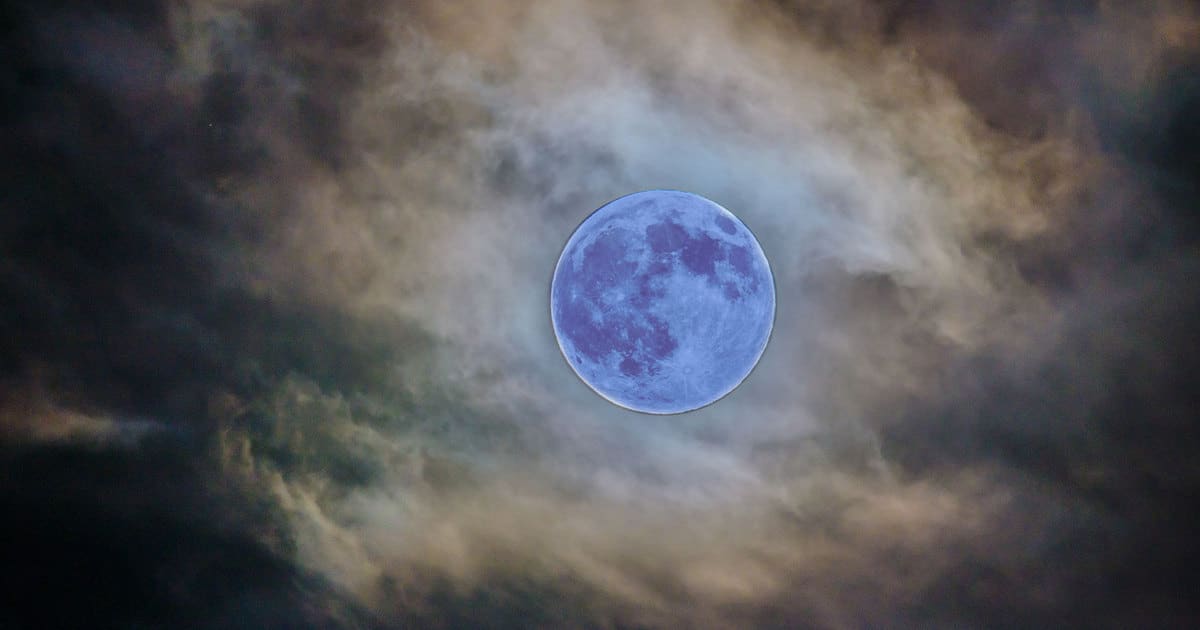 Superlua azul pode ser vista esta noite. Fenómeno raro também será visível  em Portugal