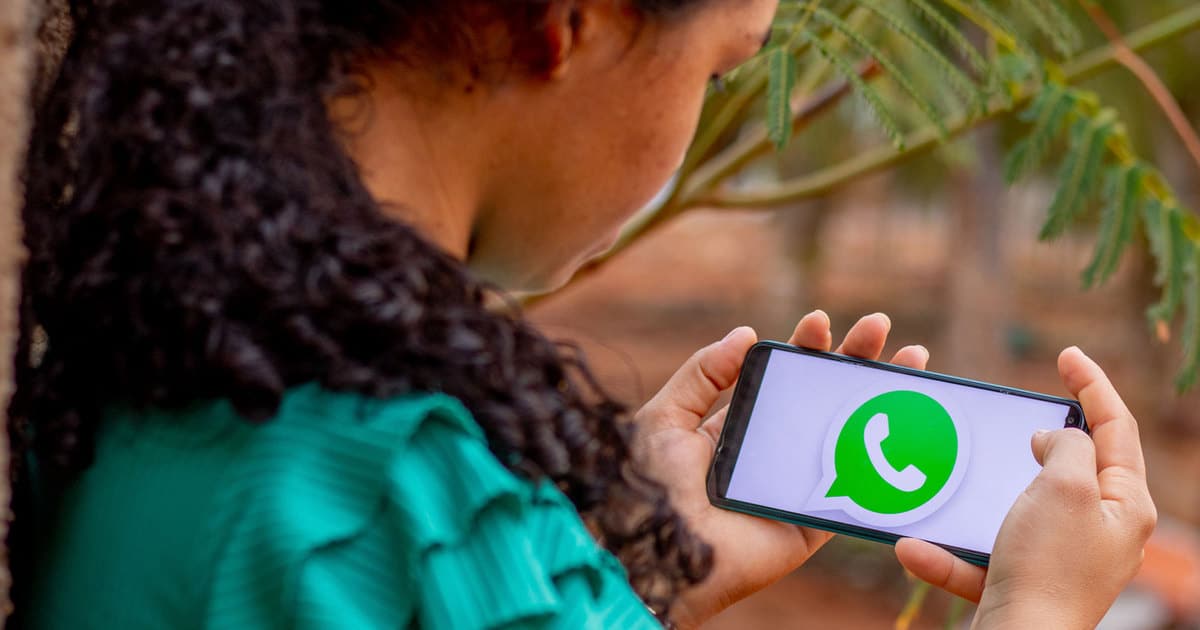 Learn why the great news of WhatsApp screen sharing is a risk to your security