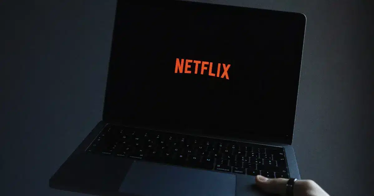 Netflix: os códigos secretos para aceder aos conteúdos de Natal