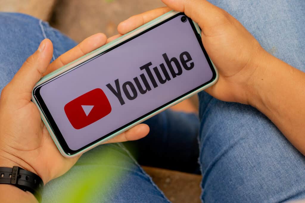 Cómo compartir vídeos privados de  en 2023