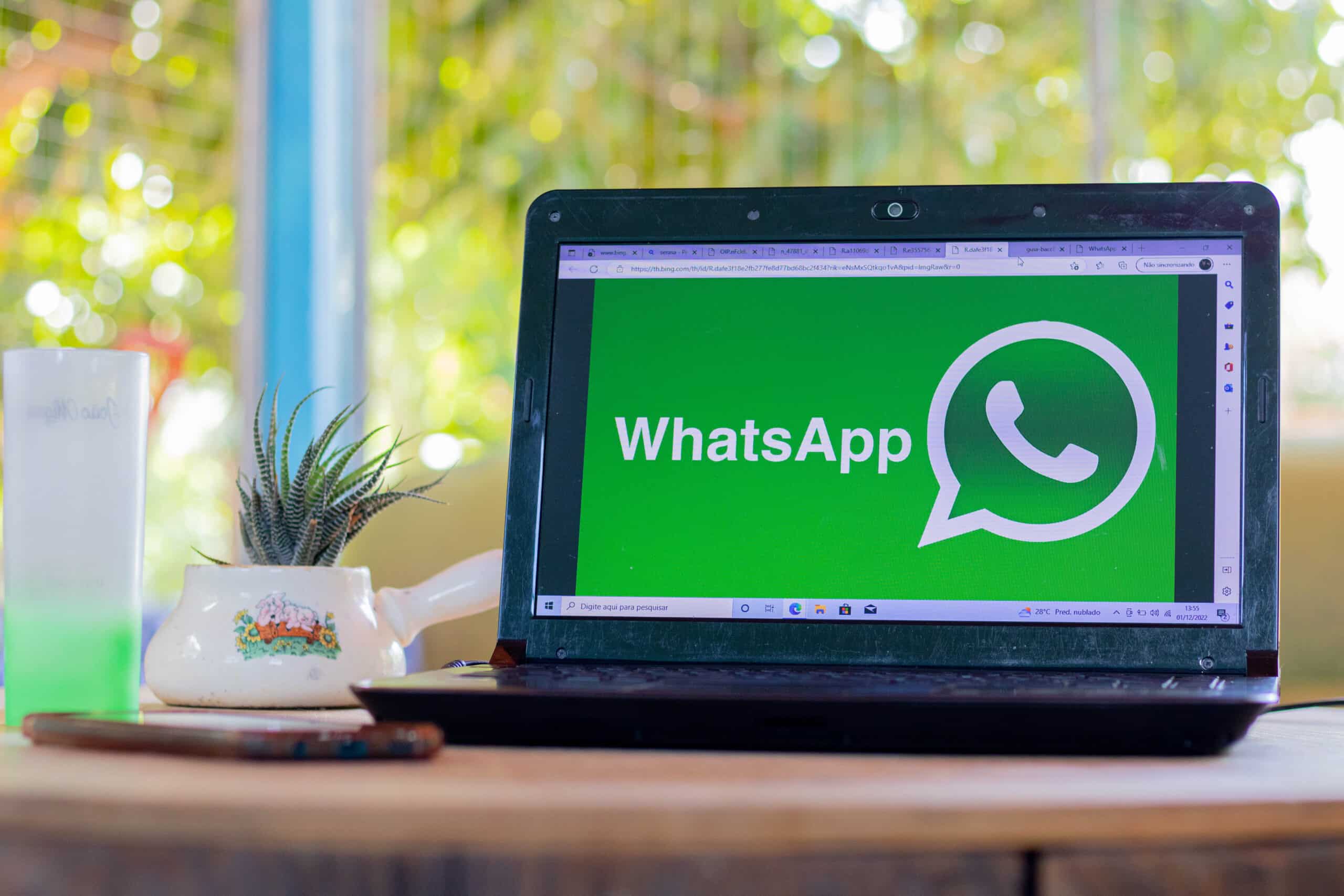 Tips for sharing your location securely via WhatsApp
