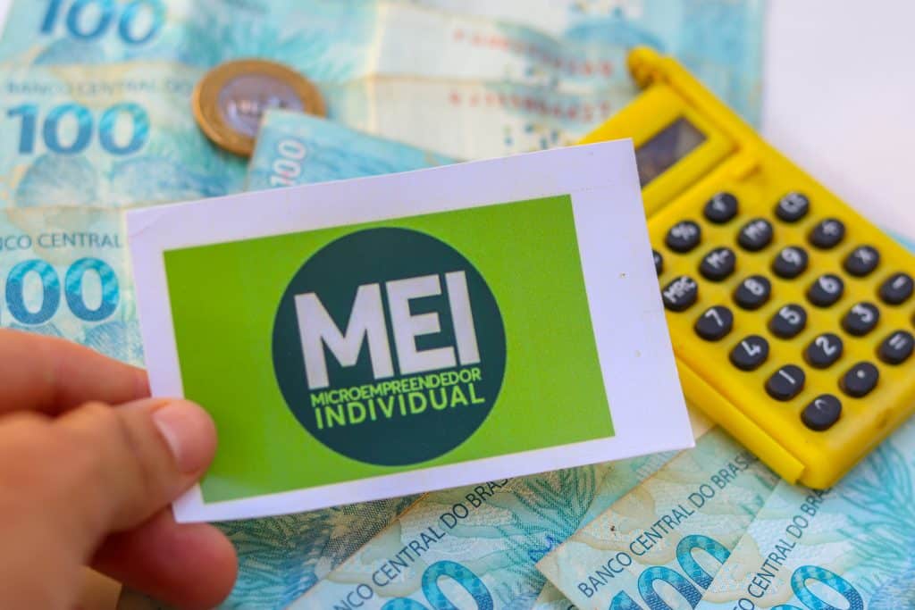 O MEI que estiver em dia com seus impostos podem receber vários benefícios.