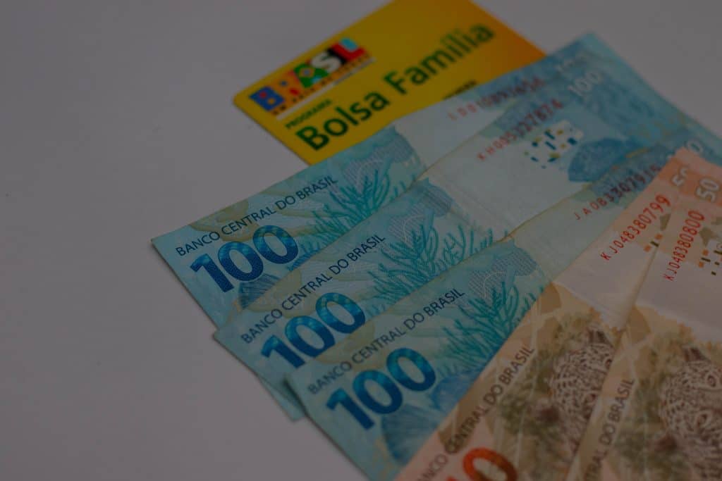 Se você recebe o Bolsa Família, veja a possibilidade de receber pagamentos extras em julho.