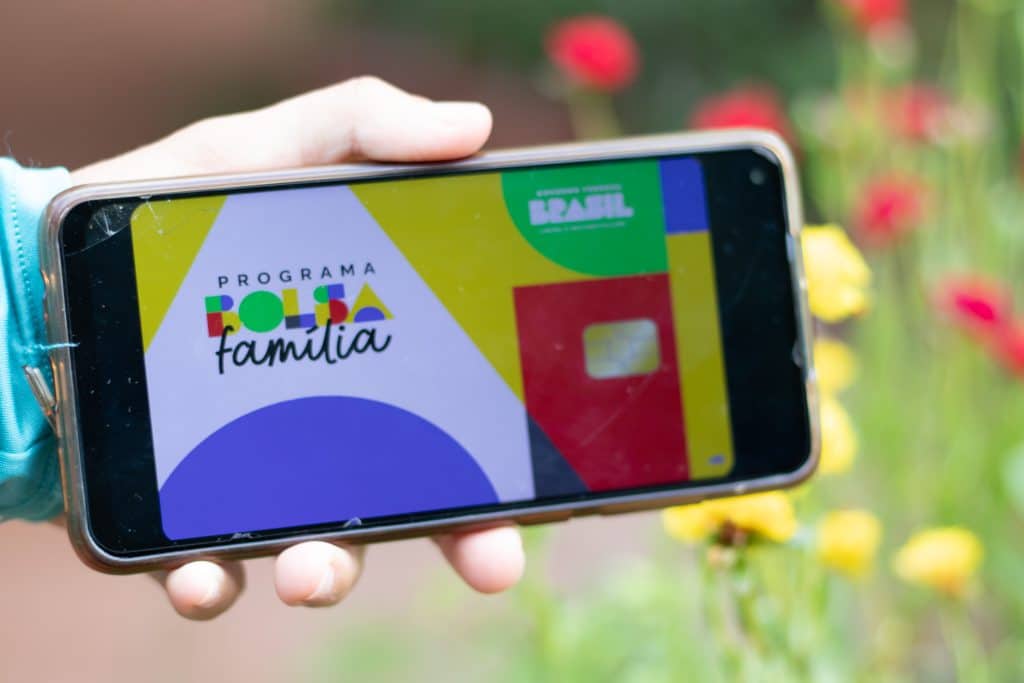 Você já se deparou com o COD 28 do bolsa Família? Veja o que significa!
