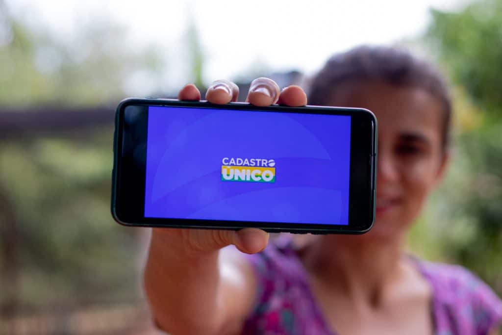 Precisando de um dinheirinho extra? Veja como conseguir através do CadÚnico!