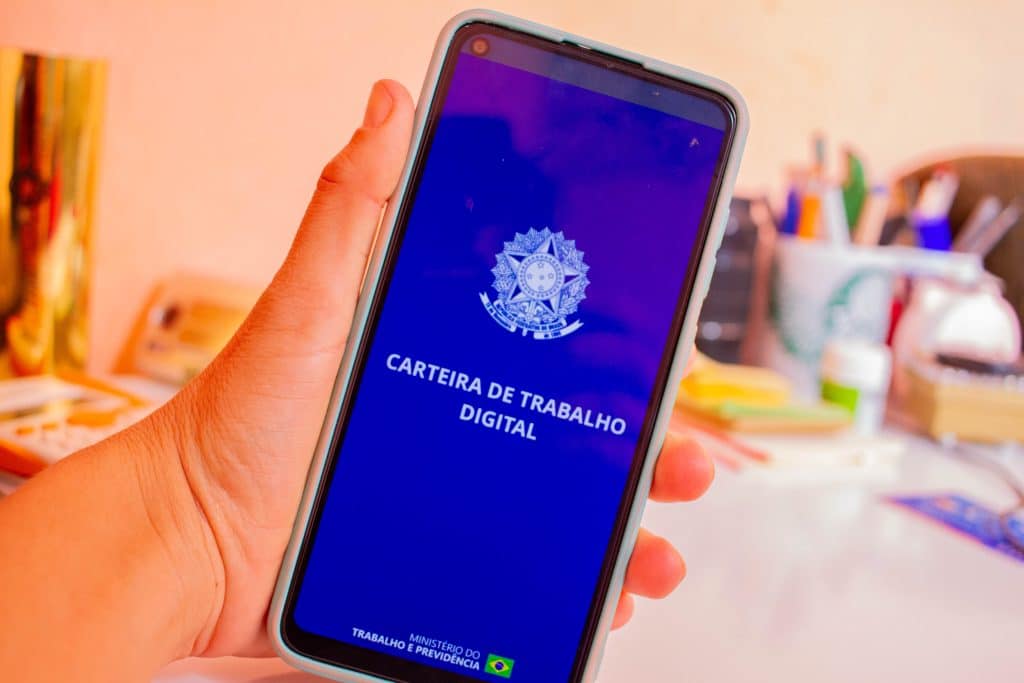 A Carteira de Trabalho Digital pode ser de grande ajuda para acessar o FGTS. veja como.