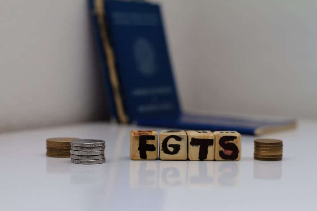 Você sabia que pode consultar de várias formas quanto você tem no FGTS? Confira!