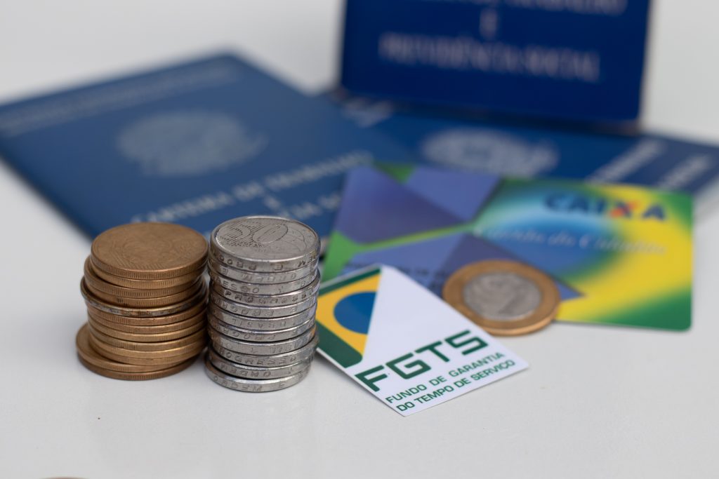O FGTS acabou de decidir quanto vai distribuir de lucro com os brasileiros. O valor é recorde!