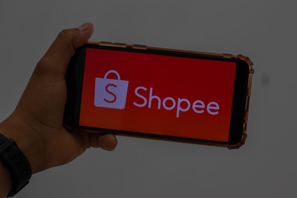 Produtos DE GRAÇA? Tiktoker ensina MÉTODO para comprar na Shopee sem pagar NADA