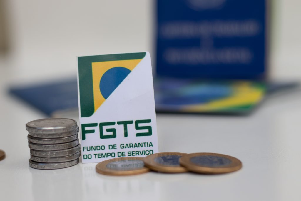 Você tem saldo no FGTS? Veja como sacar ainda nesta semana!