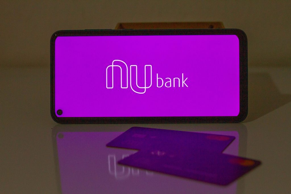 Você tem o cartão Ultravioleta do Nubank? Veja o novo benefício para clientes!