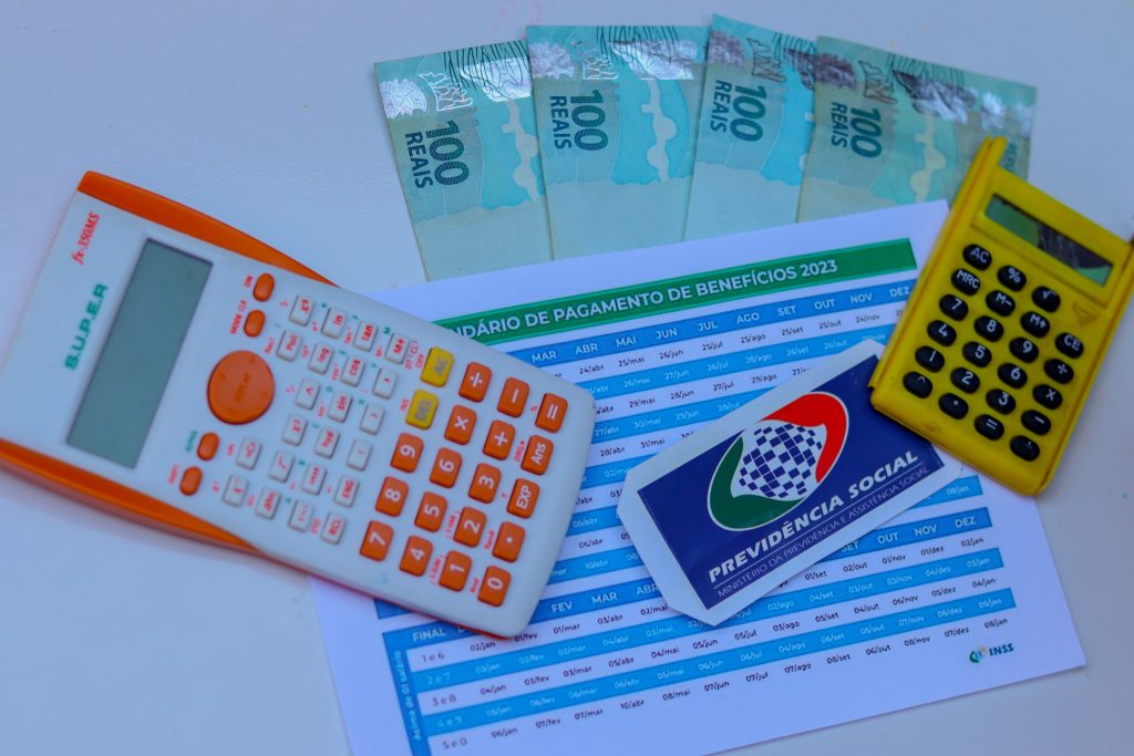 O INSS liberou recentemente as datas de pagamento de outubro. Veja quando receber.