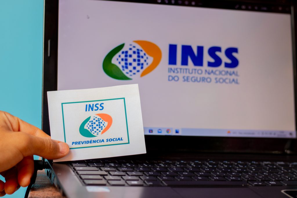 Para não perder a hora de se aposentar ganhando bem, aprenda a calcular corretamente seu benefício.