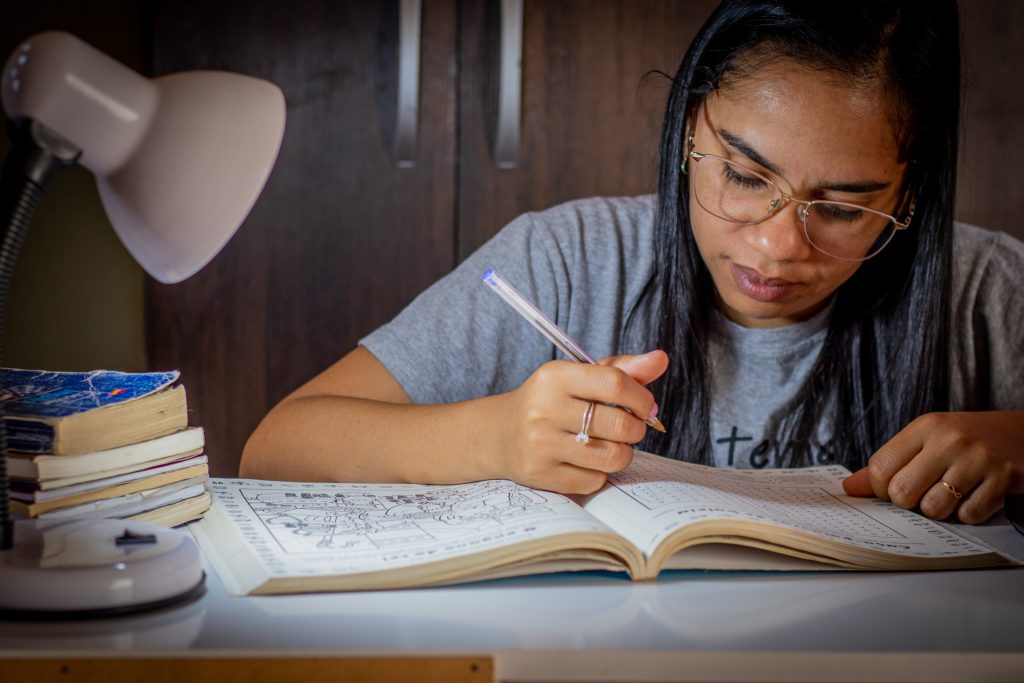 Graduação online: universidade brasileira RENOMADA oferece oportunidade no ensino superior a distância; inscrições até 16/09