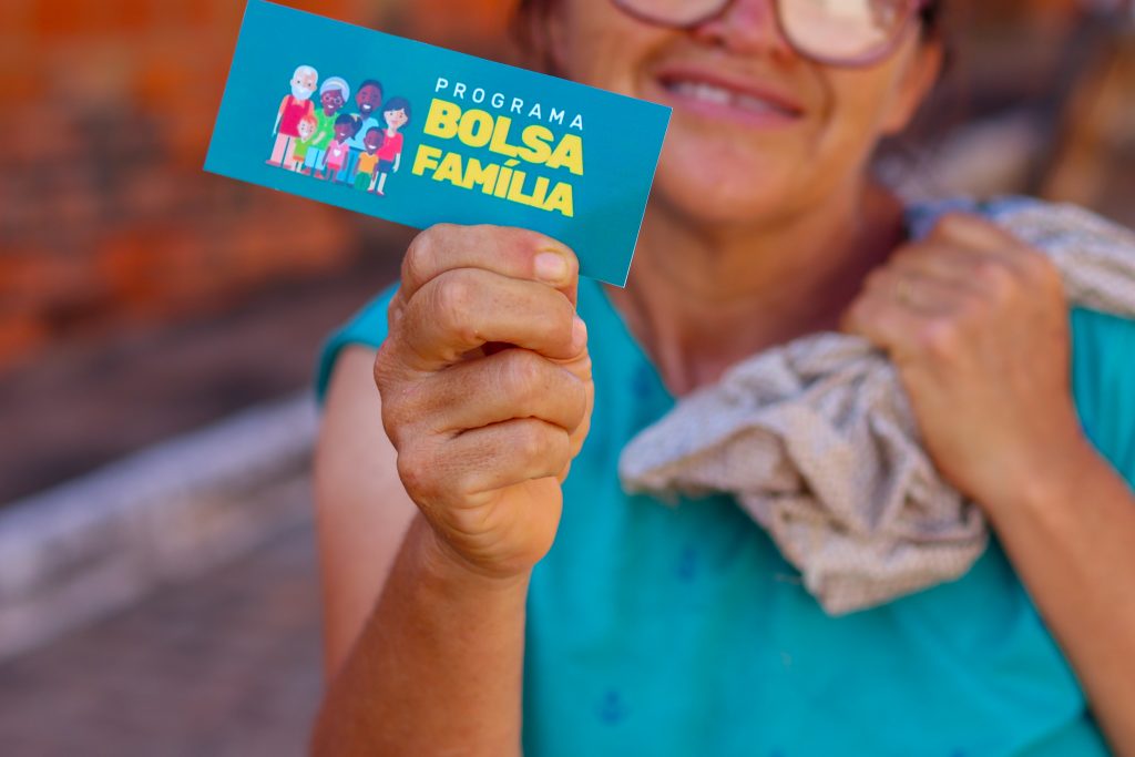 Você vai receber pagamentos retroativos do Bolsa Família? Veja como pode acessar cada um deles!