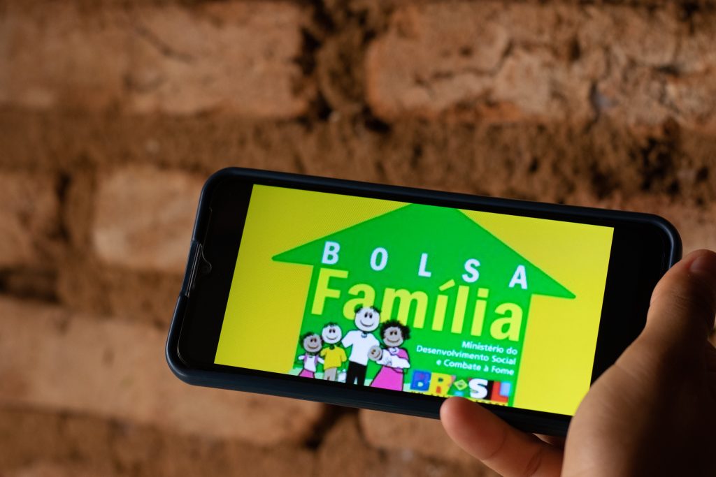 Está sem seu RG físico e precisa sacar o Bolsa Família? Saiba se é possível!