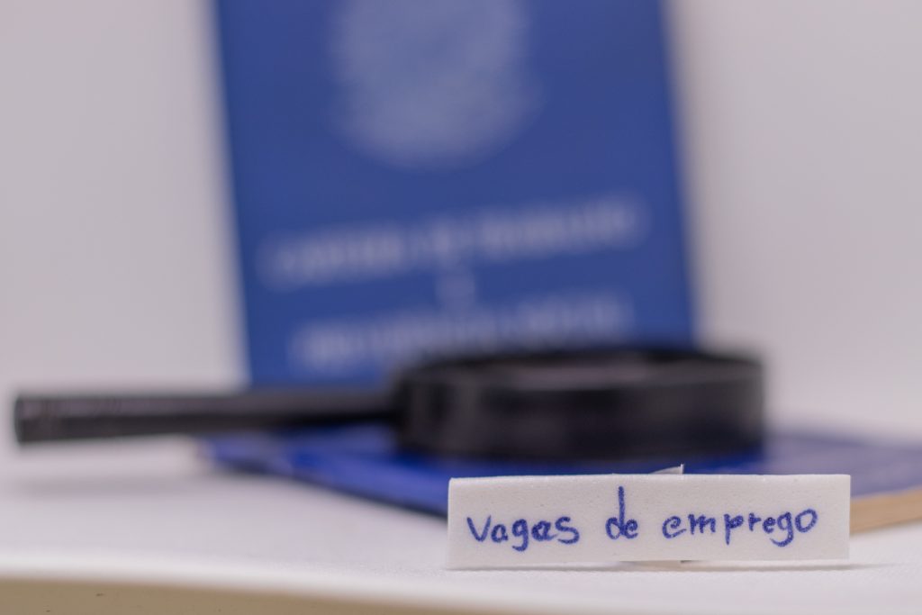 Vagas de emprego: NIS 0, 9, 8, 7, 6, 5, 4, 3, 2 e 1 do Bolsa Família vão receber oportunidade do governo?
