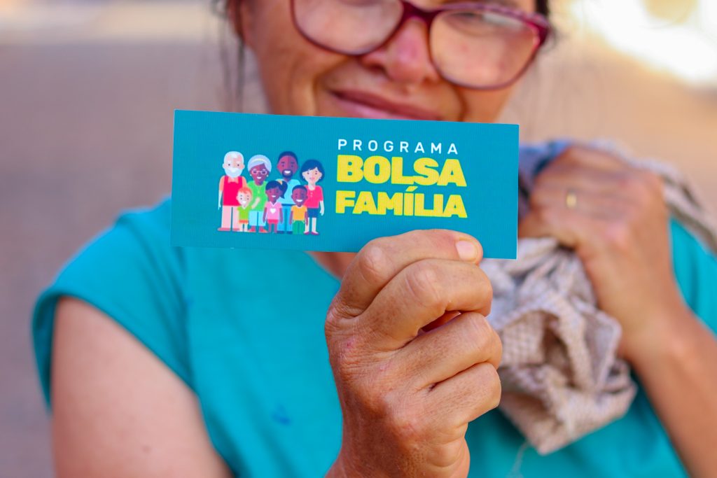 Voltei a morar com meus pais, Bolsa Família pode ser CORTADO? Resposta reveladora do MDS!