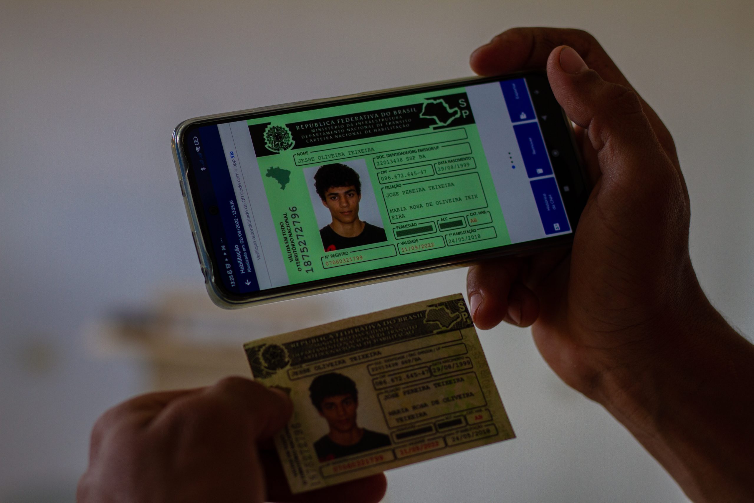 Conheça todos os benefícios da CNH Digital e o que muda para condutores