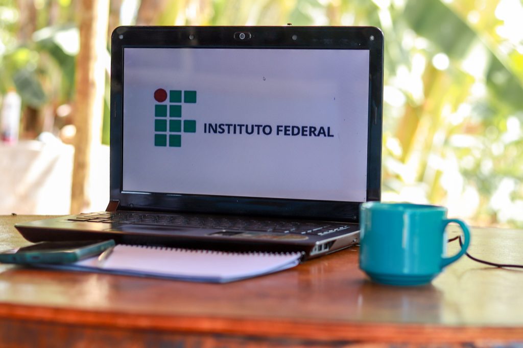 Cursos gratuitos de Instituto Federal abrem MIL vagas na área de tecnologia; aproveite