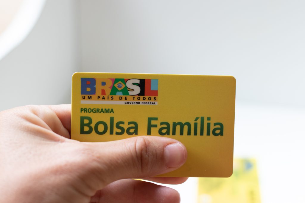 O governo aprovou seu Bolsa Família? Saiba quando os pagamentos começam a acontecer!
