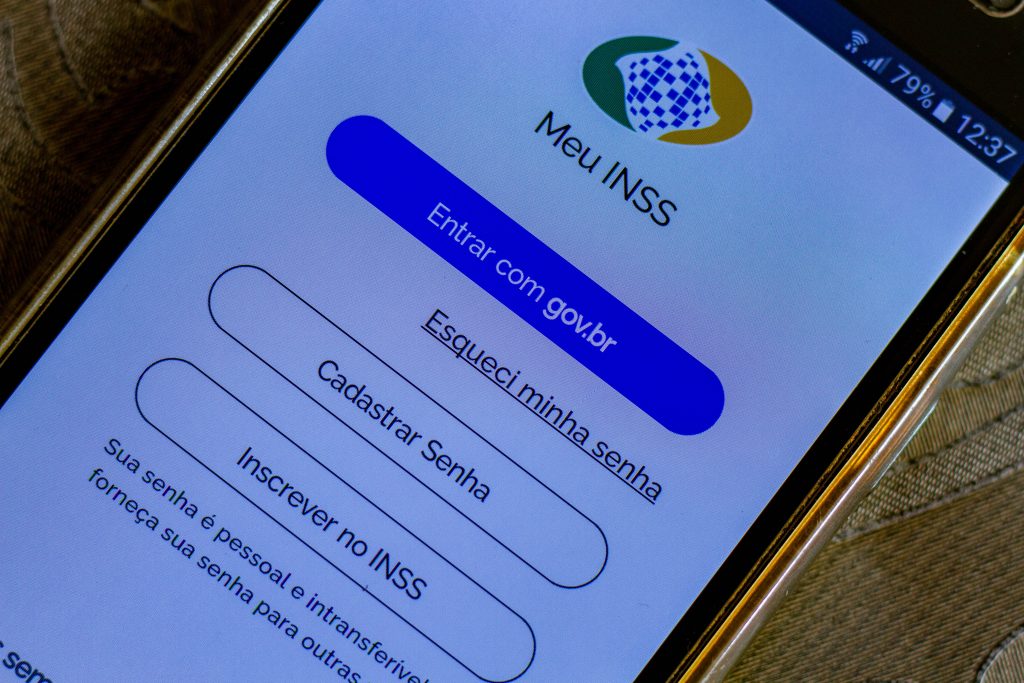 INSS: quanto tempo leva atualização de representante legal para CPFs 1, 2, 3, 4, 5, 6, 7, 8, 9 e 0?