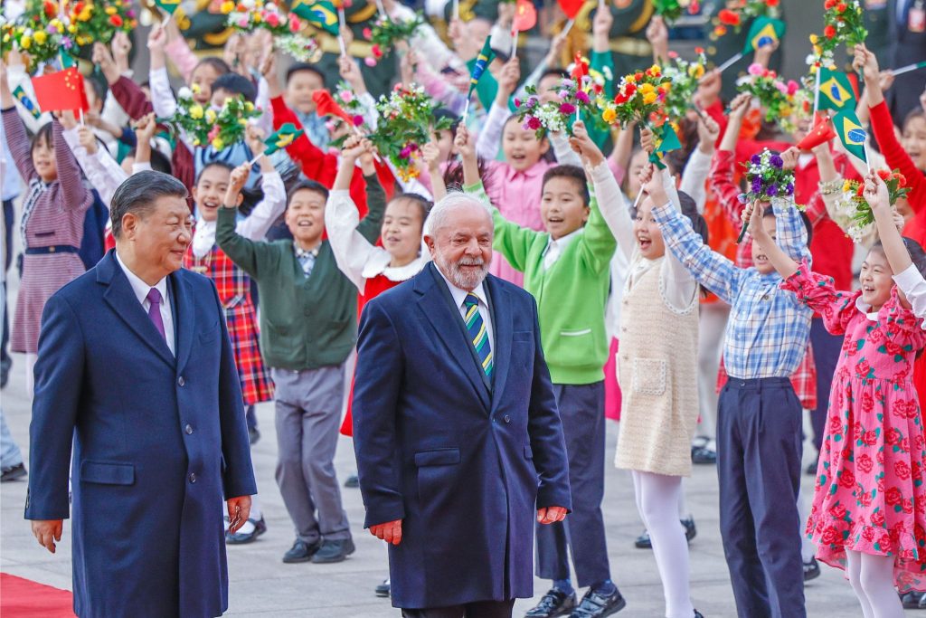 Você já ouviu falar do trem transoceânico que ligaria a China ao Brasil? Confira!