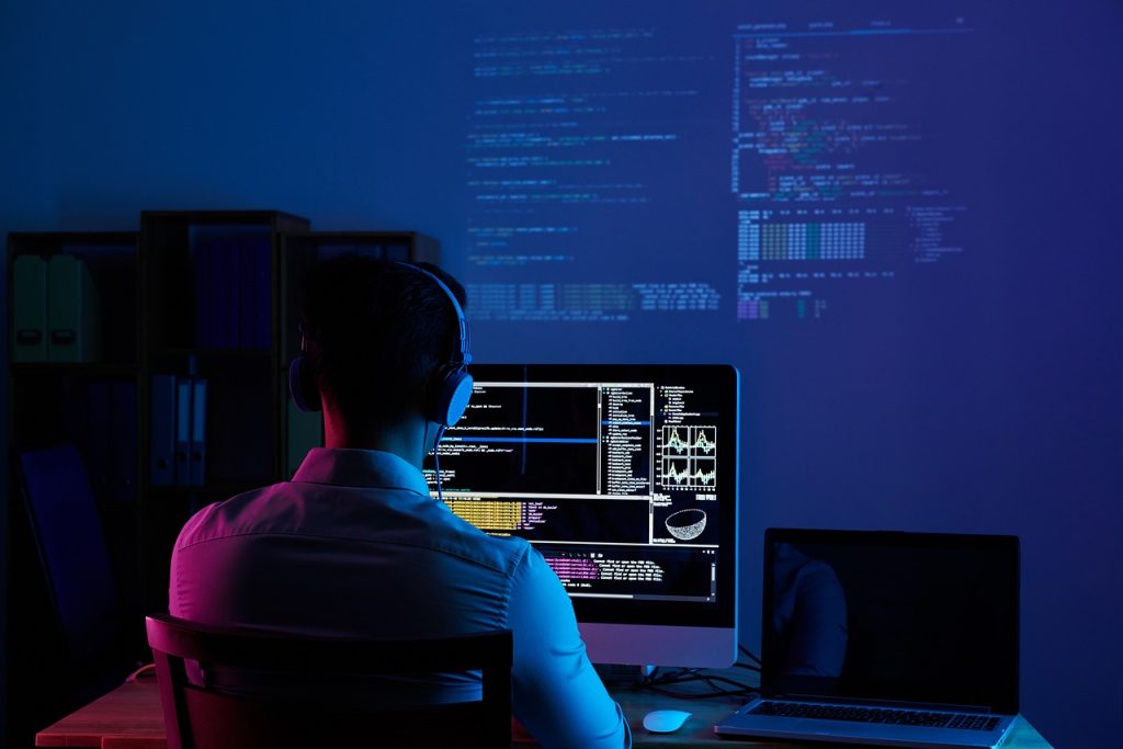 Chance de qualificação: Senac abre vagas em cursos gratuitos de tecnologia e promete INOVAR no mercado de trabalho