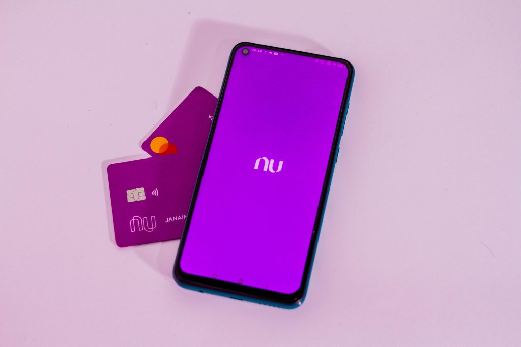 CPF negativado? Nubank tem um recado para dar aos brasileiros com Score BAIXO no Serasa