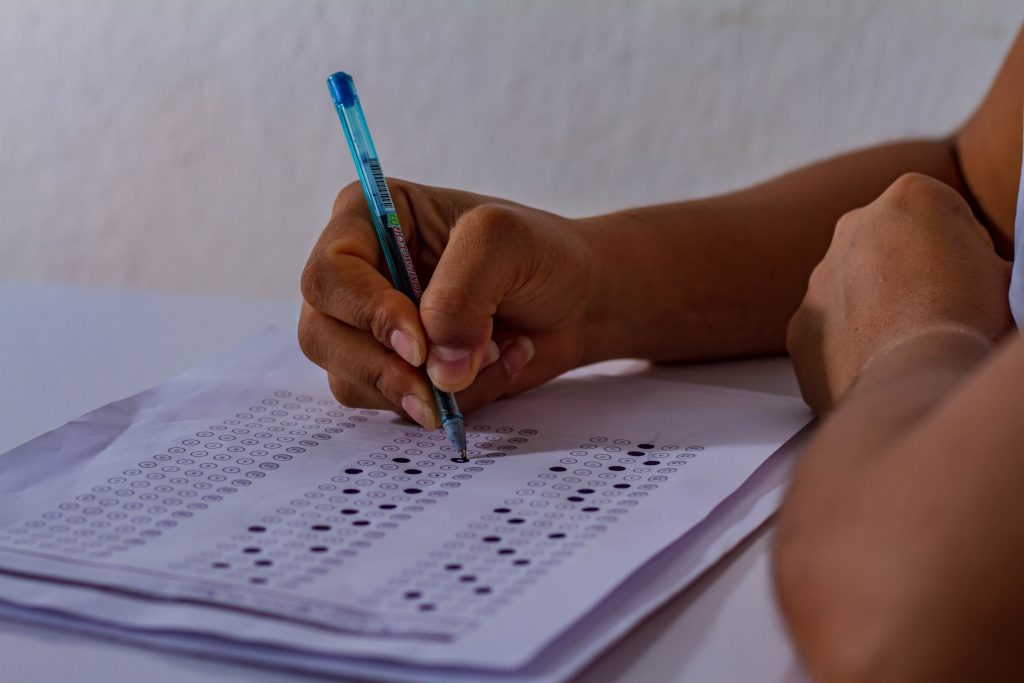 Novo concurso público do IBAMA terá 460 vagas e promete atrair candidatos de todo país; salários de até R$ 10,7 MIL