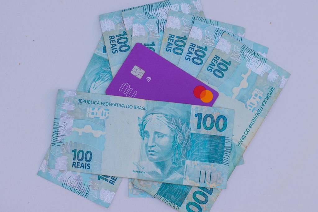 Nubank escuta seus clientes e libera empréstimo com carência EXCLUSIVA em dezembro; veja condições