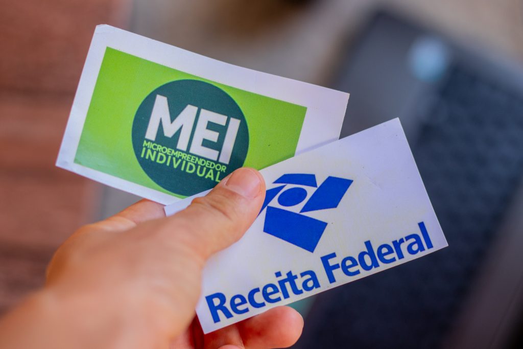 Receita Federal manda recado IMPORTANTE para qualquer brasileiro com MEI ativo no próximo ano