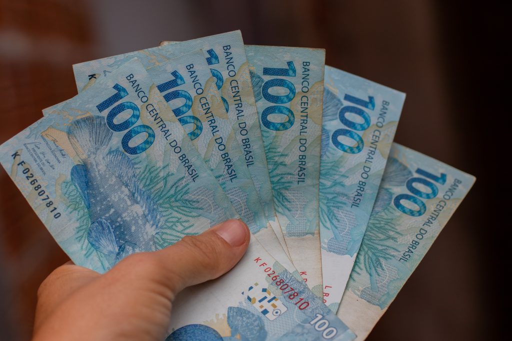 Região do Brasil oferece bolsa-auxílio de R$ 600 aos que realizarem inscrição até 26/01/2025