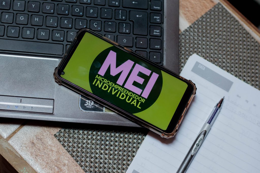 MEI: microempreendedores individuais terão que pagar novos valores em taxa mensal; veja datas