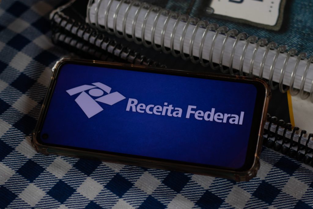 Formas de envio da declaração do IR.