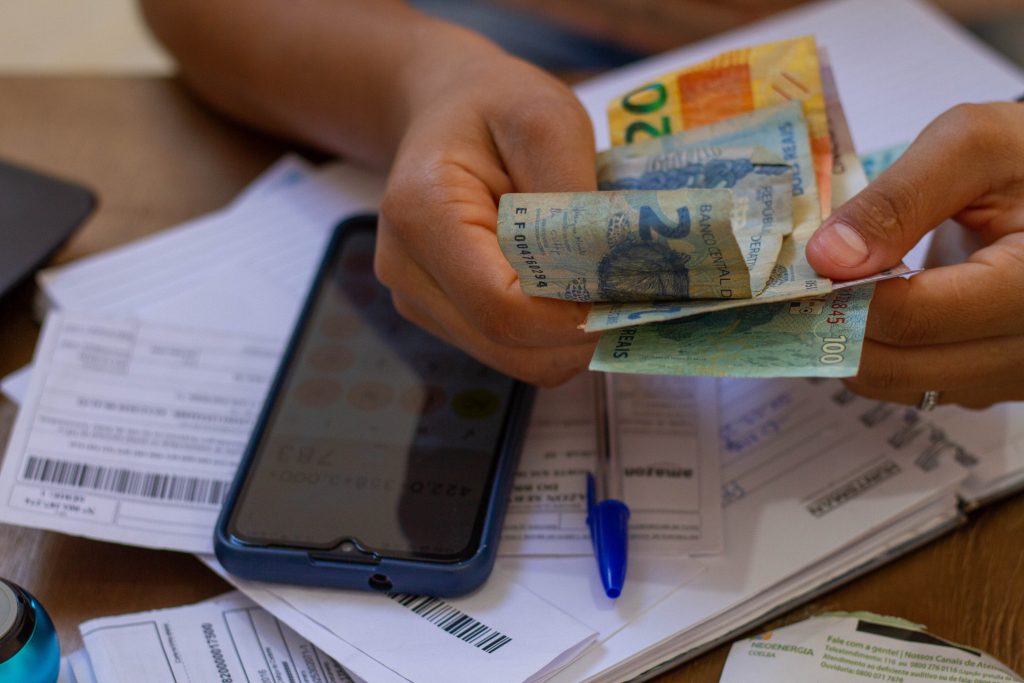 Como evitar o superendividamento