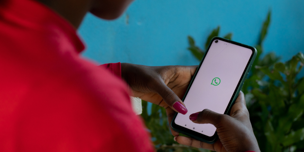 WhatsApp como ativar o modo invisível e usar sem que ninguém perceba